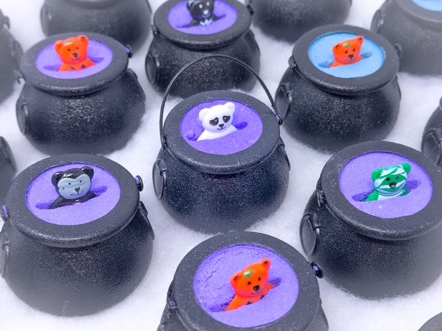Love it Local Cauldron Bomb