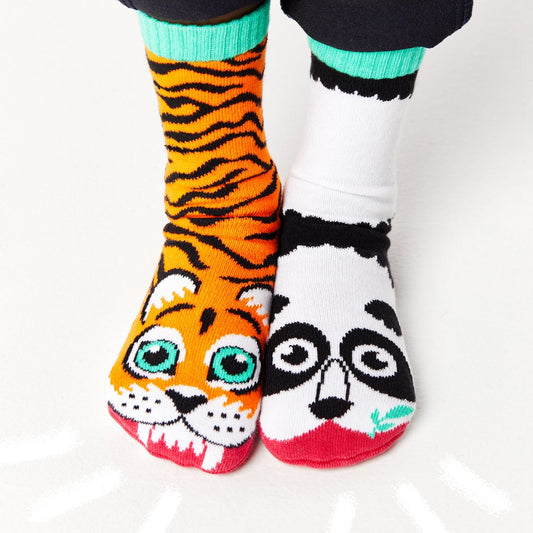 Pals Socks - Tiger and Panda